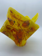 Load image into Gallery viewer, Yellow Vase with small fall abstract design
