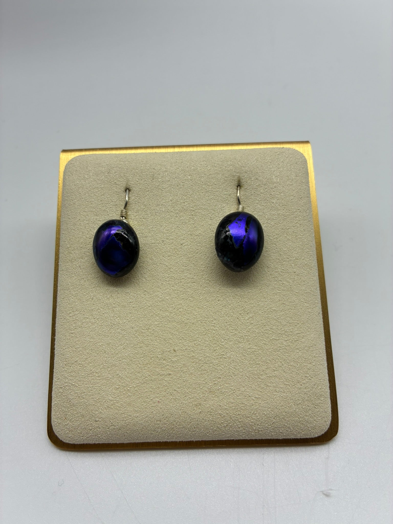 Jewelry - medium dark purple glass on silver back drop pierced earrings