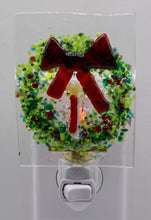 Load image into Gallery viewer, Round Christmas Wreath Light
