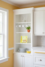 Load image into Gallery viewer, Wispy Yellow and White Dish with Painted Leaves
